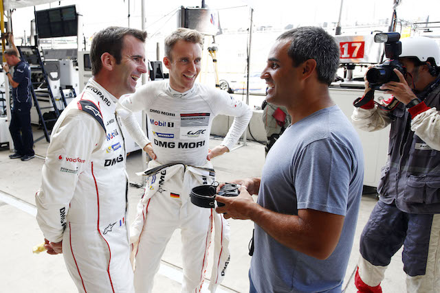 Montoya chats with Romain Dumas and Timo Bernhard at the Austin, Texas, WEC race in September 