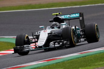 Nico Rosberg has claimed his 30th pole position by narrowly shading Lewis Hamilton at Suzuka