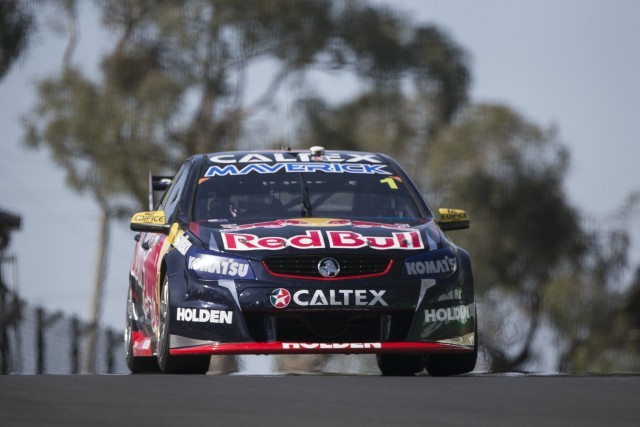 Jamie Whincup reset the practice record in Practice 5