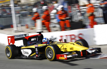 Jolyon Palmer on his way to Monaco win