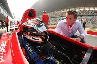 Nick Percat with Ryan Walkinshaw on the grid in India