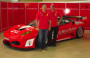 Edwards (left) and Richards pose with the 430 GT3