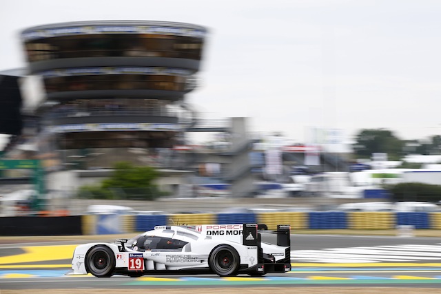 The Porsche #19 leads Le Mans at two-thirds race distance 