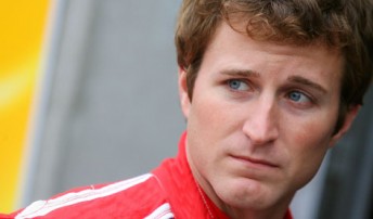 Kasey Kahne will drive for Red Bull in 2011 before moving to Hendrick Motorsports in 2012