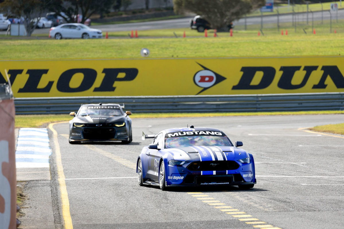 The Gen3 Mustang (in its former S550 shape) and Camaro prototypes at Sandown in August 2022