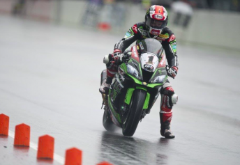 Jonathan Rea masters the wet at Lausitzring