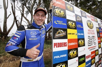 Reeves grabs five valuable points