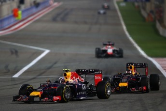 Ricciardo overtaking Vettel during Bahrain GP 