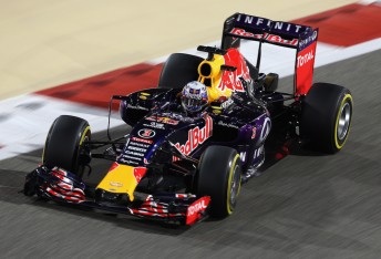 Daniel Ricciardo before his Renault engine expired during the Bahrain Grand Prix 
