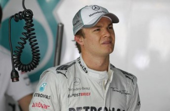 Nico Rosberg continues to set the pace in Bahrain