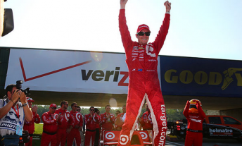Scott Dixon defies the odds to win at Mid-Ohio after qualifying last