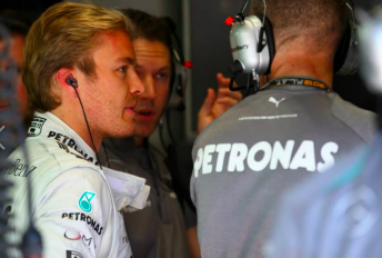Nico Rosberg sweeps to another pole