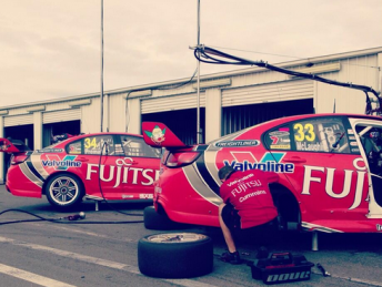 GRM run the upgraded Albins gearbox at Winton