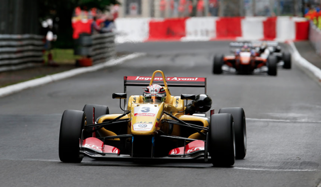 Antonio Giovinazzi on his way to victory in the Pau Grand Prix