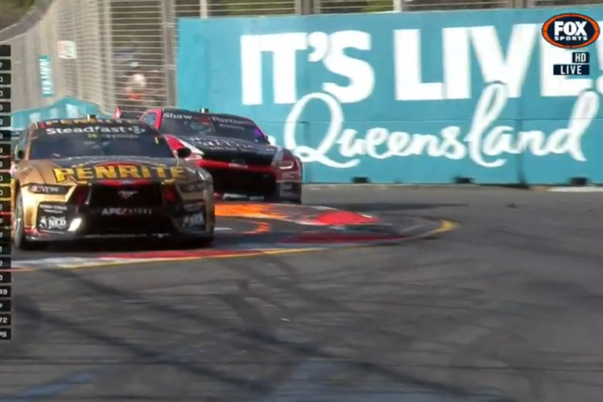 David Reynolds cuts the front chicane on the final lap. Image: Fox Sports