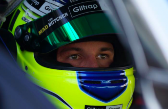 Simon Evans tops practice for V8 SuperTourers