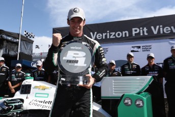 Simon Pagenaud has claimed his third pole of the 2016 IndyCar Series in Detroit
