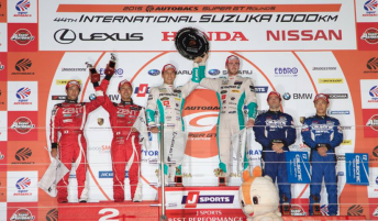 Daisuke Ito and James Rossiter clebrate Suzuka 1000km victory