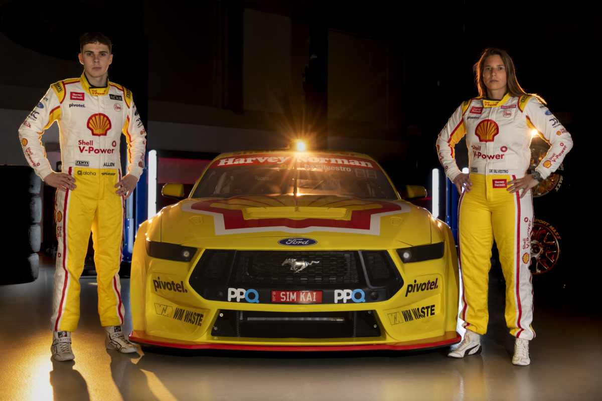 Kai Allen (left) and Simona De Silvestro (right) with the DJR wildcard in its Bathurst 1000 livery. Image: Supplied