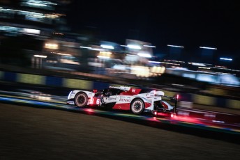 Toyota fends off Porsche after 16 hours at Le Mans as a tight fight continues to brew