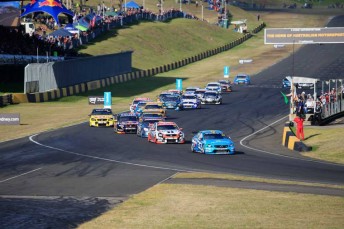 The V8 Supercars field at Sydney Motorsport Park