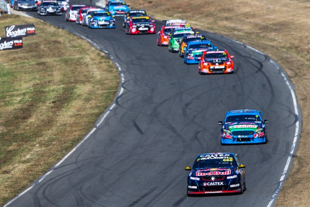 Craig Lowndes leading the pack at Symmons Plains