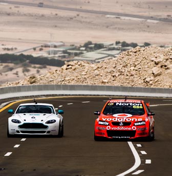 Holdsworth v Lowndes race around the Jebel Hafeet Mountain Road