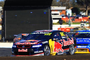 Lowndes exceptional record at the Sandown 500 has him as the fans