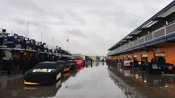 Rain forces qualifying to be abandoned in Las Vegas