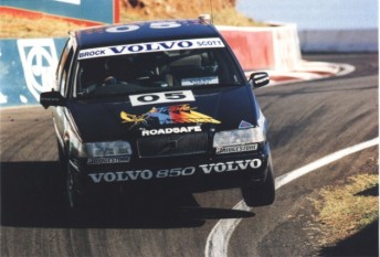 Volvo Australia took to production car racing in 1994 and 1995