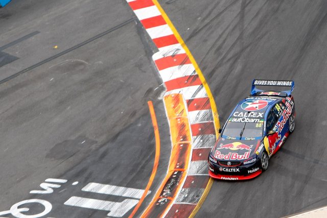 Whincup and Dumbrell scored victory