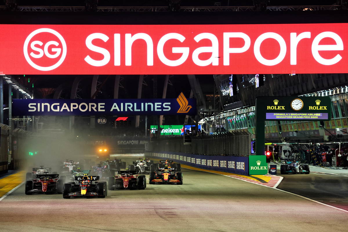 Here's how you can watch the action from this weekend's F1 Singapore Grand Prix from Marina Bay. Image: XPB Images