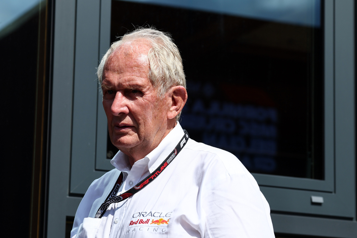 Dr Helmut Marko has been warned by the FIA for his comments about Sergio Perez. Image: XPB Images