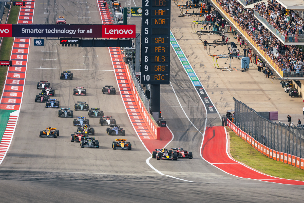 The start of the United States F1 Sprint. Image: XPB Images