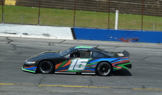 Matt Brabham taking to Hickory Speedway in the Gilliland Late Model