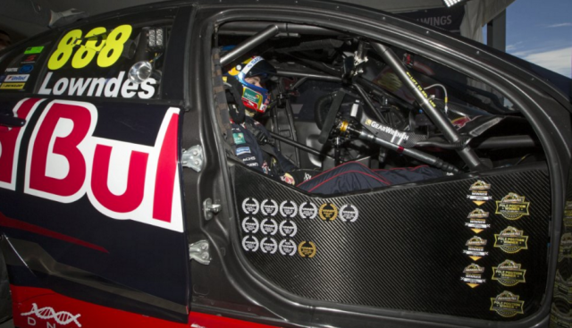 Craig Lowndes will change chassis for Phillip Island