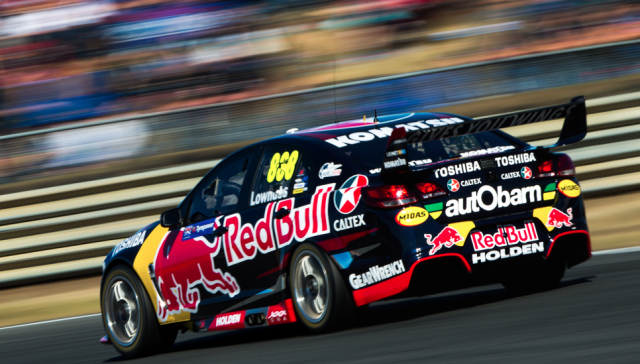 Craig Lowndes scored a 40th career pole ahead of Race 6
