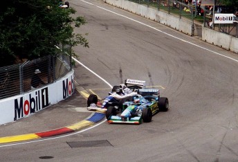 The controversial moment that decided the 1994 world championship when  Michael Schumacher collided with Damon Hill