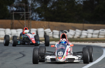 Tander extended her Formula Ford Series lead