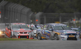 Mark Winterbottom, Jamie Whincup and rest of the V8 Supercar stars will be fight for 0,000 at Albert Park next year