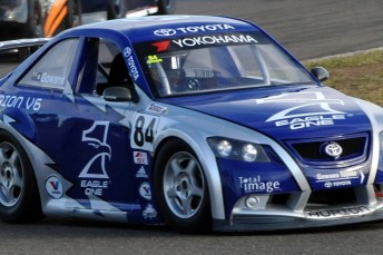 Adam Gowans wrapped up the 2009 Aussie Racing Cars title at Phillip Island
