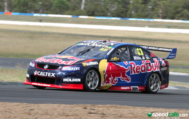 Jamie Whincup set the pace during the morning