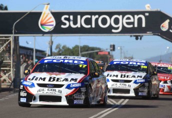 Johnson leads Courtney at the Sucrogen Townsville 400