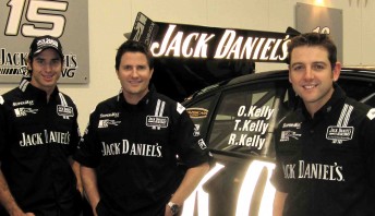 Rick Kelly (left) and Todd Kelly (right) with new enduro and Fujitsu Series signing Owen Kelly