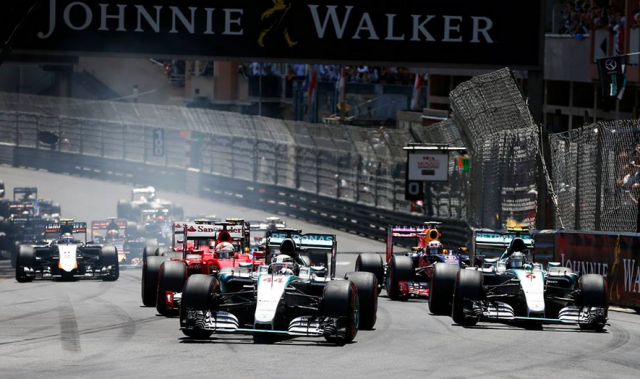 Hamilton and Rosberg battle it out in Monaco