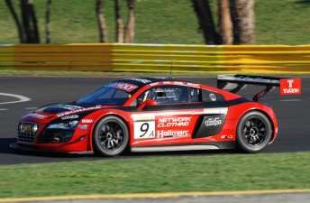 The MIes/Cini/Eddy/Grant Audi rounding Hell Corner