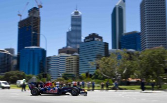 Daniel Ricciardo racing through the streets of Perth on the weekend