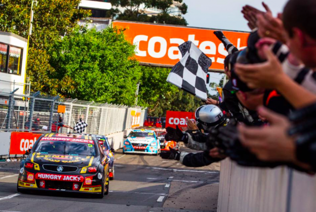 Reynolds held off Whincup for third place