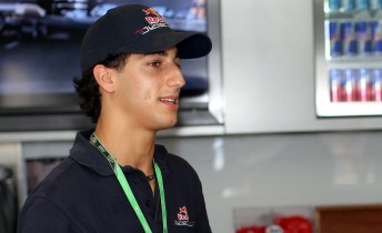 Daniel Ricciardo will test a Formula 1 car at Jerez next month