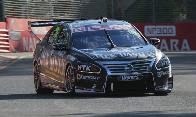 RIck Kelly on the way to the fastest time in Practice 1